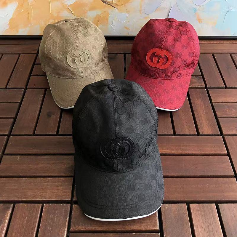 GUCCI CAP 55042633
