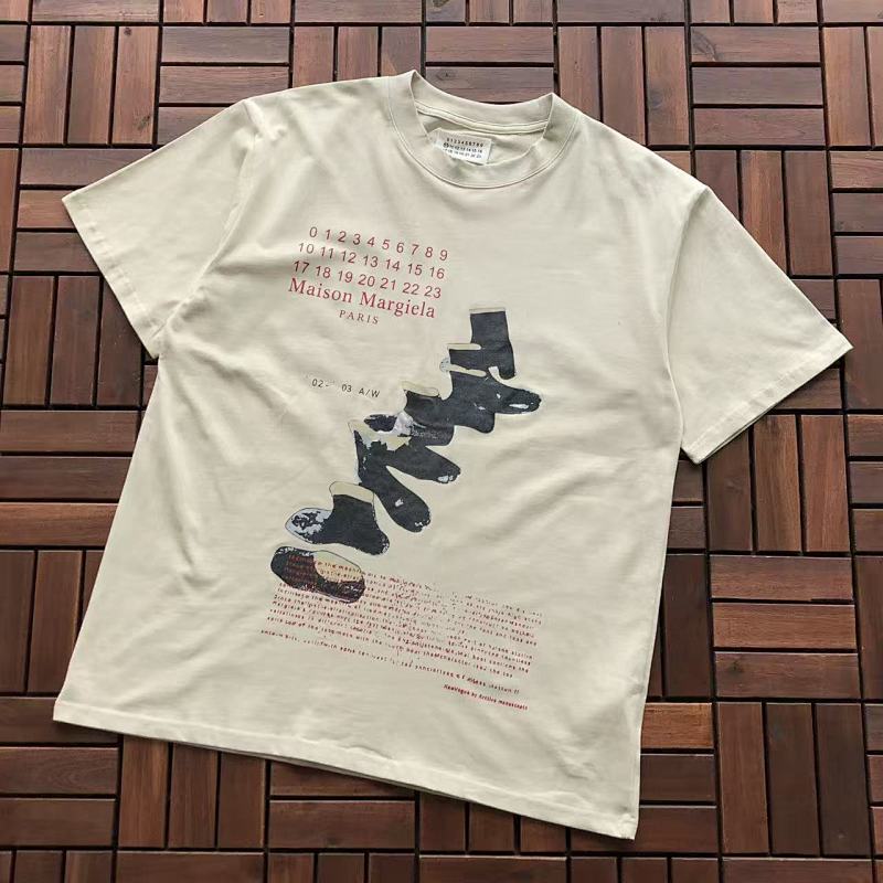 MAISON MARGIELA T-SHIRT 33101350 (im 180CM 68KG iwear size 48 in the photo)