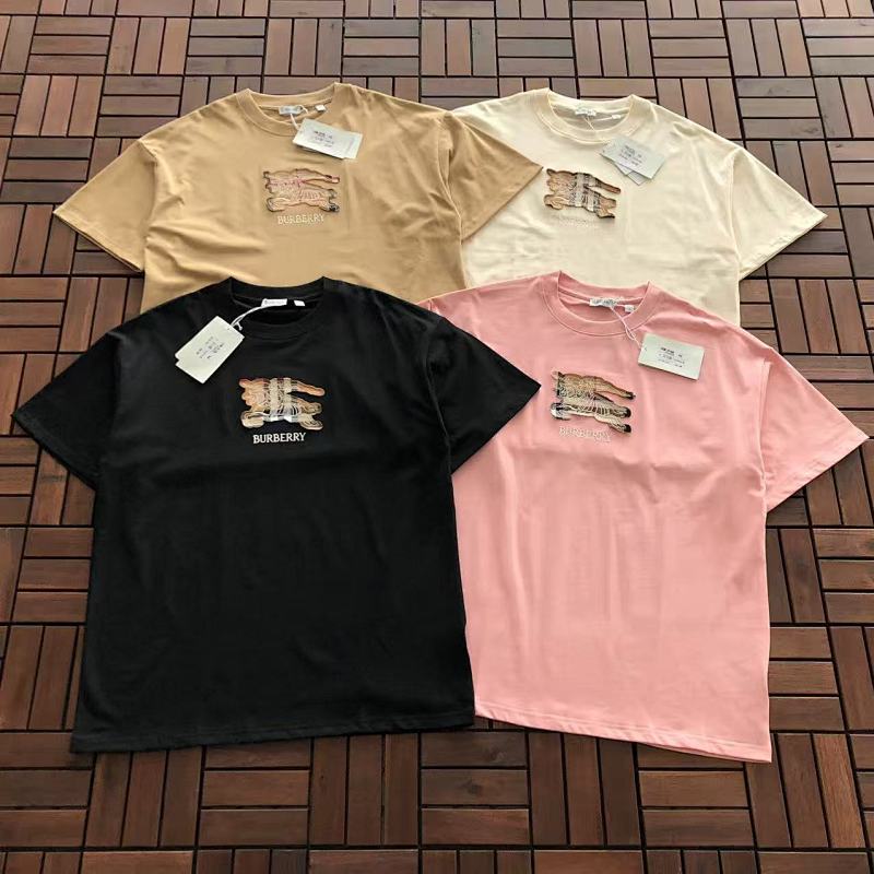BURBERRY T-SHIRT 22121236 (im 185CM 80KG iwear size M in the photo)