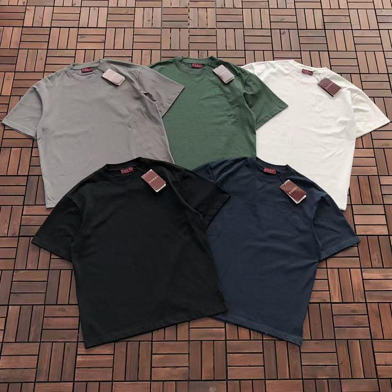 GUCCI T-SHIRT 66010930 (im 185CM 80KG iwear size 2XL in the photo)