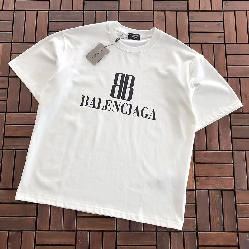 BALENCIAGA T-SHIRT 55080418 (im 185CM 80KG iwear size XL in the photo)