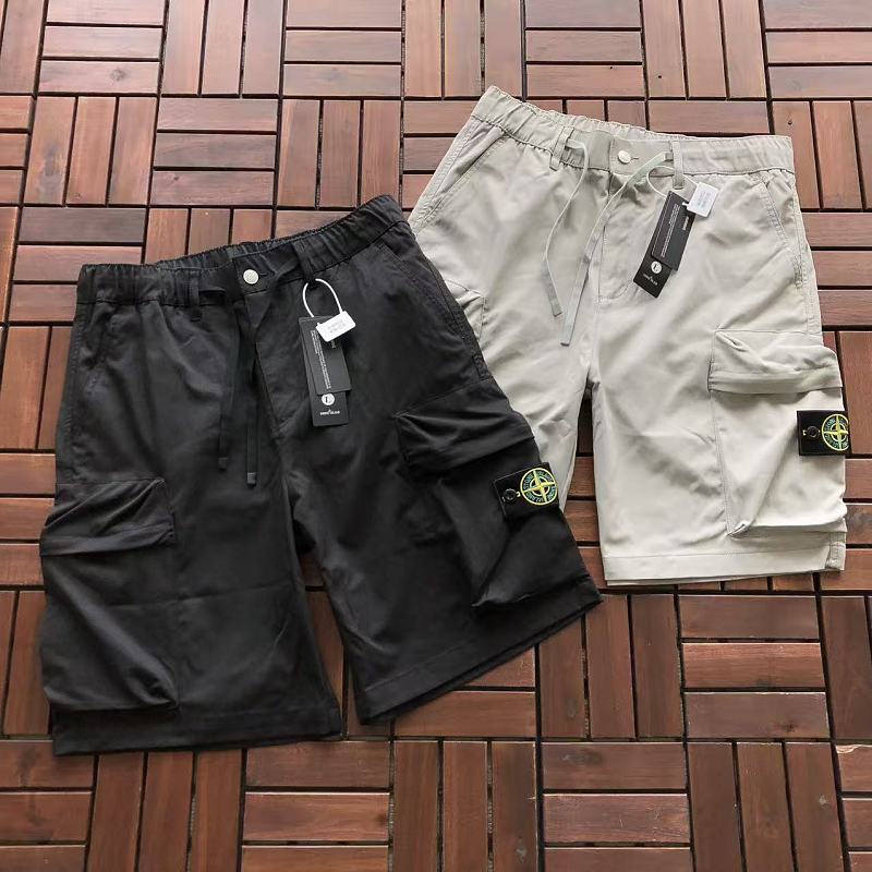 STONE ISLAND SHORTS 88052229 (im 185CM 70KG iwear size L in the photo)