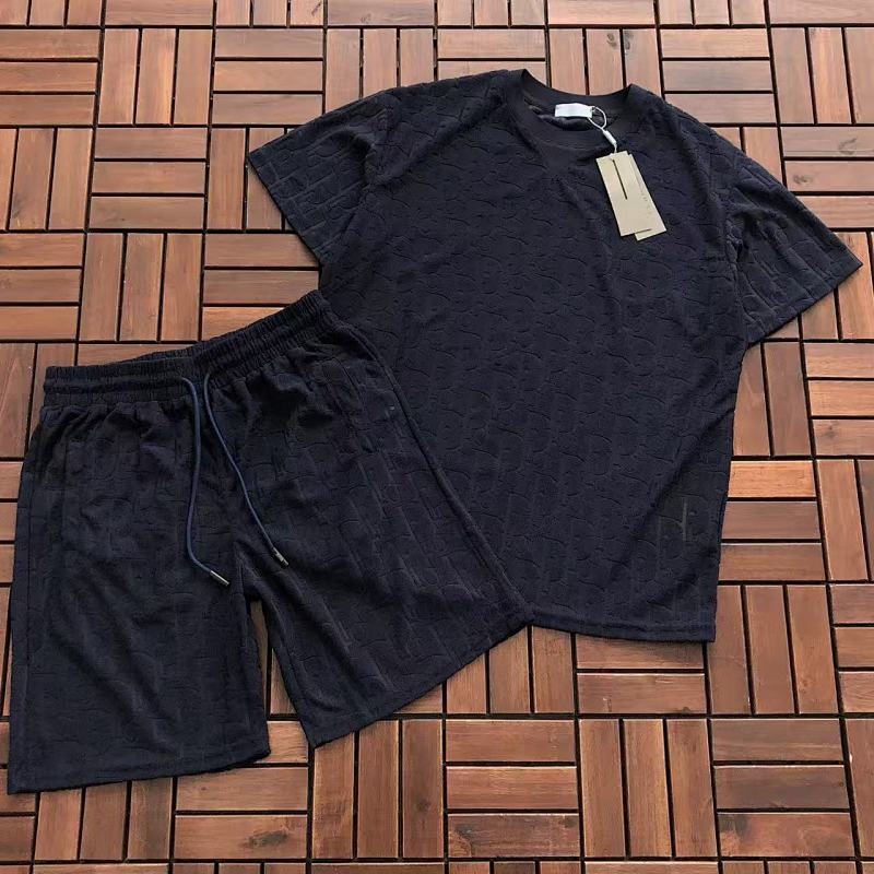 DIOR T-SHIRT SHORTS 33122341 (im 180CM 68KG iwear size L in the photo)