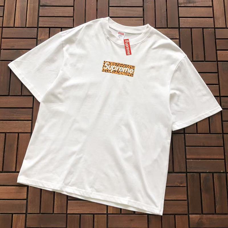 SUPREME T-SHIRT 22091416 (im 180CM 68KG iwear size M in the photo）