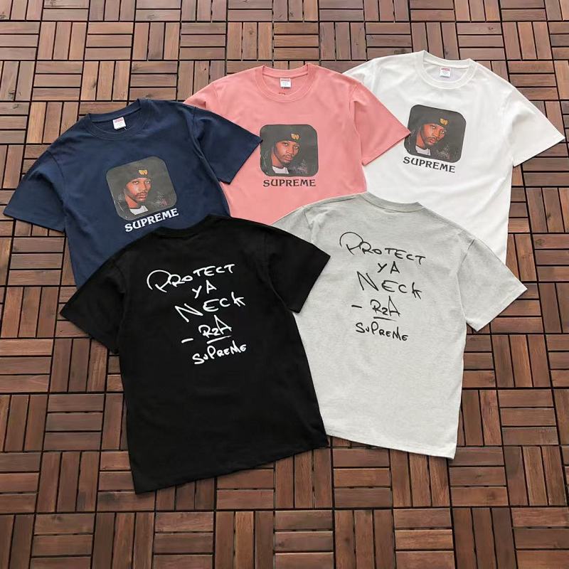 SUPREME T-SHIRT 66030716 (im 185CM 80KG iwear size M in the photo)