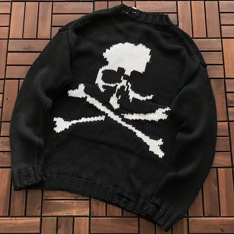 MASTERMIND SWEATER 44121637 (im 180CM 68KG iwear size M in the photo)