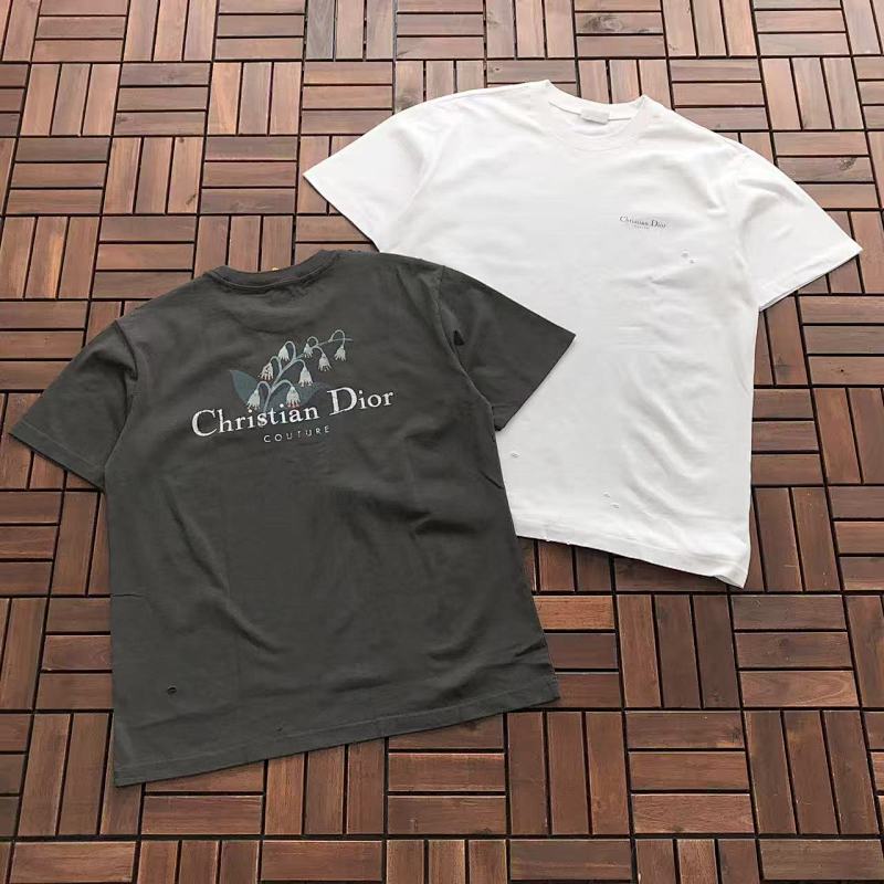 DIOR T-SHIRT 77011654 (im 176CM 58KG iwear size S in the photo)