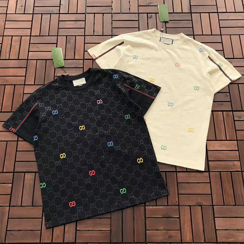 GUCCI T-SHIRT 55010699 (im 185CM 80KG iwear size S in the photo)