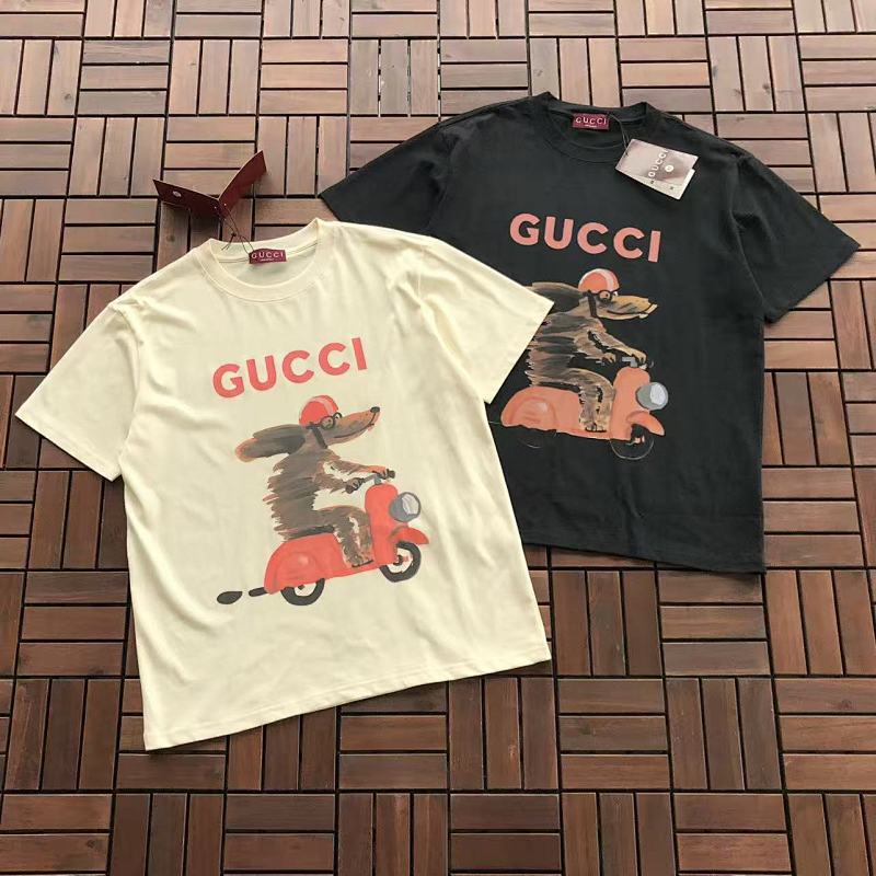 GUCCI T-SHIRT 66040208 (im 185CM 80KG iwear size M in the photo)