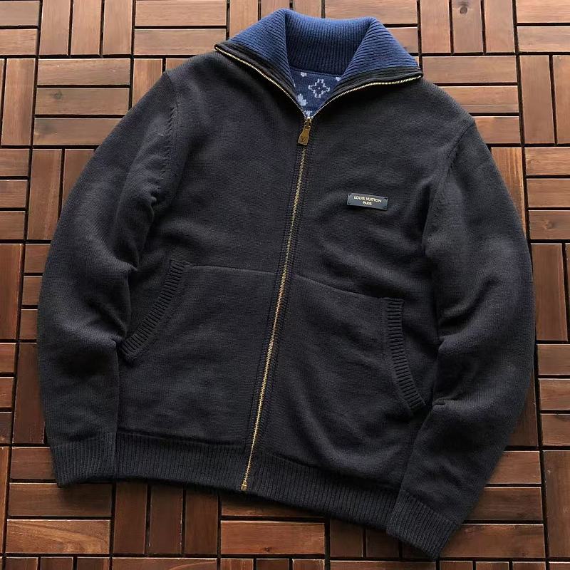 LV SWEATER 66082741 (im 185CM 70KG iwear size S in the photo)