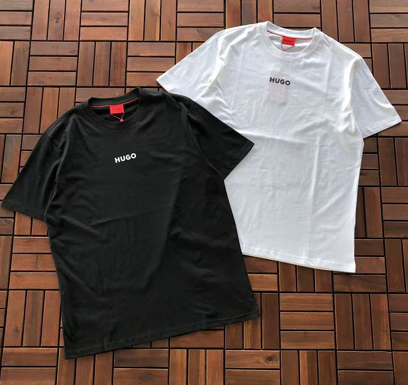HUGO BOSS T-SHIRT 22082303(im 180CM 68KG iwear size L in the photo)