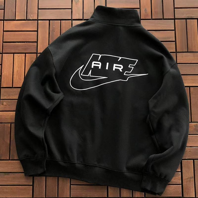 NIKE SWEATER 88033054 (im 176CM 58KG iwear size M in the photo)