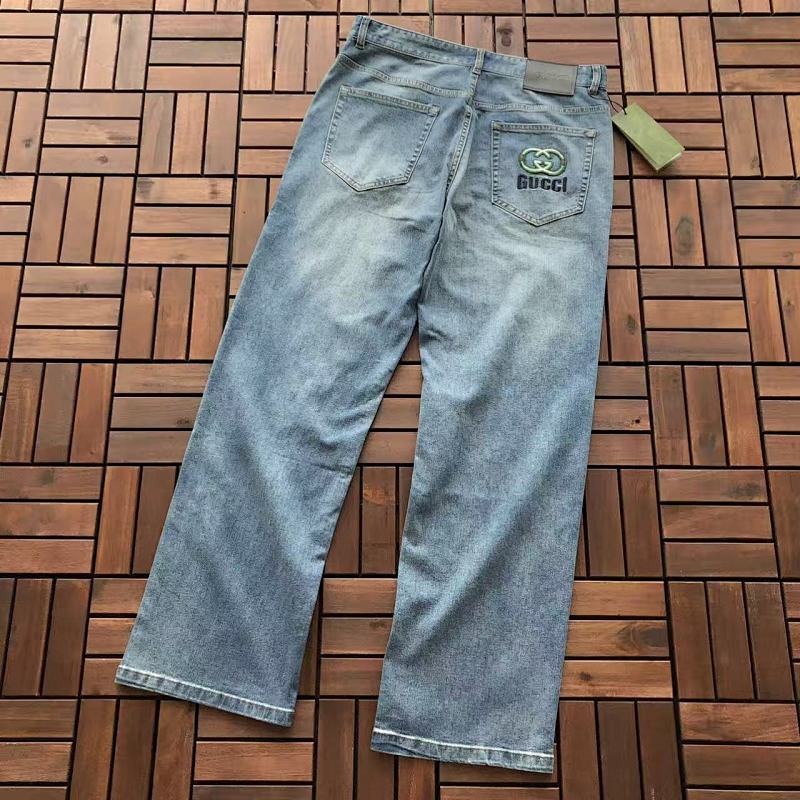 GUCCI JEANS 66012613 (im 185CM 80KG iwear size 33 in the photo)