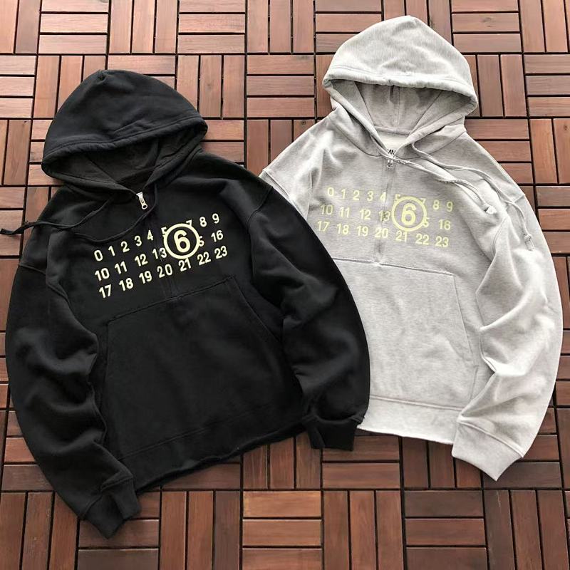 MAISON MARGIELA HOODIE 11113001 (im 176CM 58KG iwear size 44 in the photo)