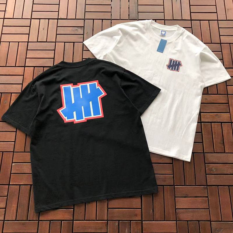 UNDEFEATED T-SHIRT 11123022 (im 180CM 68KG iwear size L in the photo)