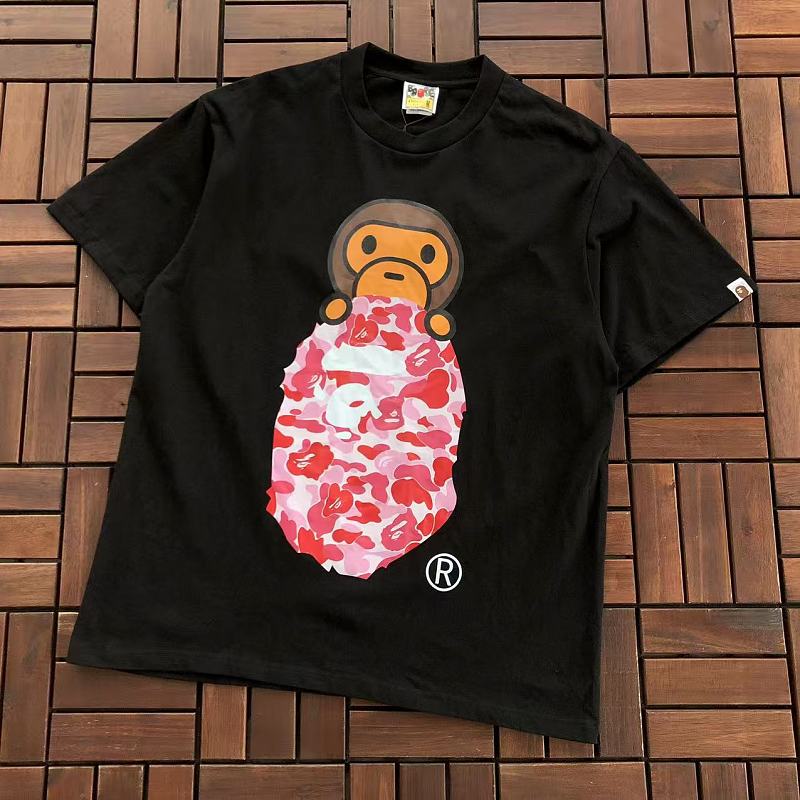 BAPE T-SHIRT 66071417 (im 185CM 70KG iwear size M in the photo)