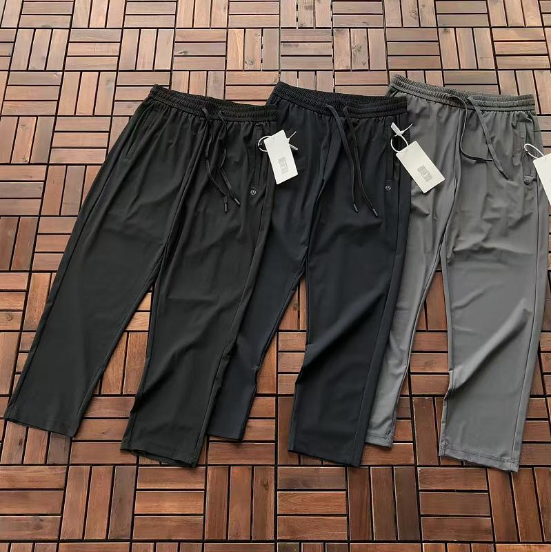 LULULEMON TROUSERS 66042711 (im 185CM 80KG iwear size L in the photo)