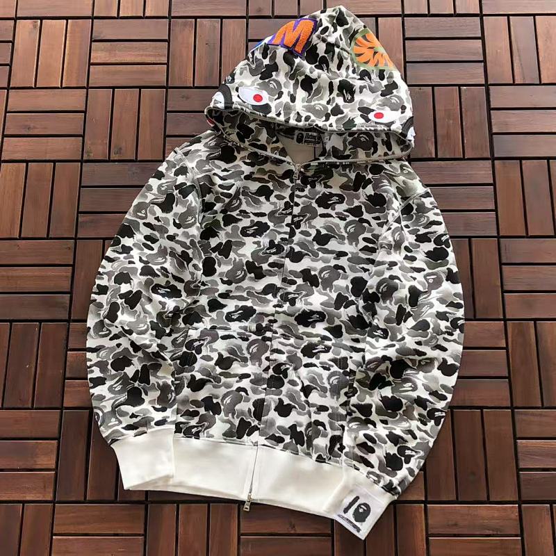 BAPE HOODIE FLEECE 11100422 (im 180CM 68KG iwear size S in the photo)