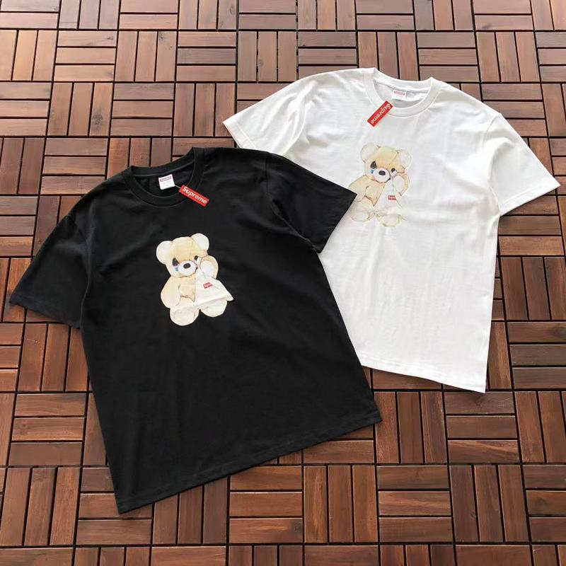 SUPREME T-SHIRT 77032432 (im 180CM 68KG iwear size M in the photo)