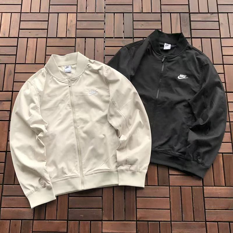 NIKE JACKET 66042431 (im 185CM 80KG iwear size M in the photo)