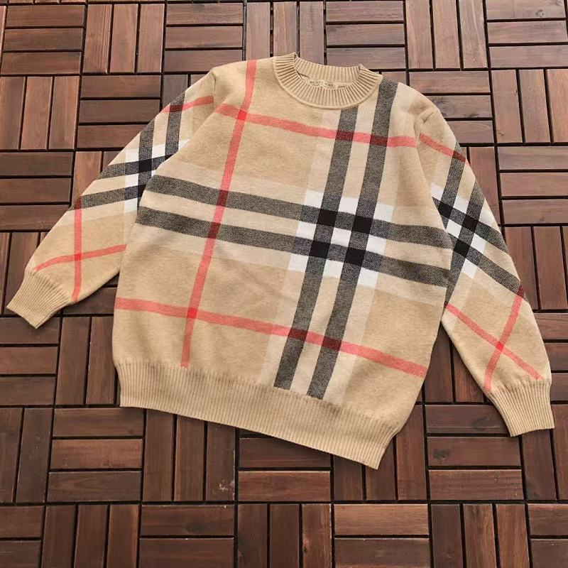 BURBERRY SWEATER 88010929 (im 176CM 58KG iwear size S in the photo)