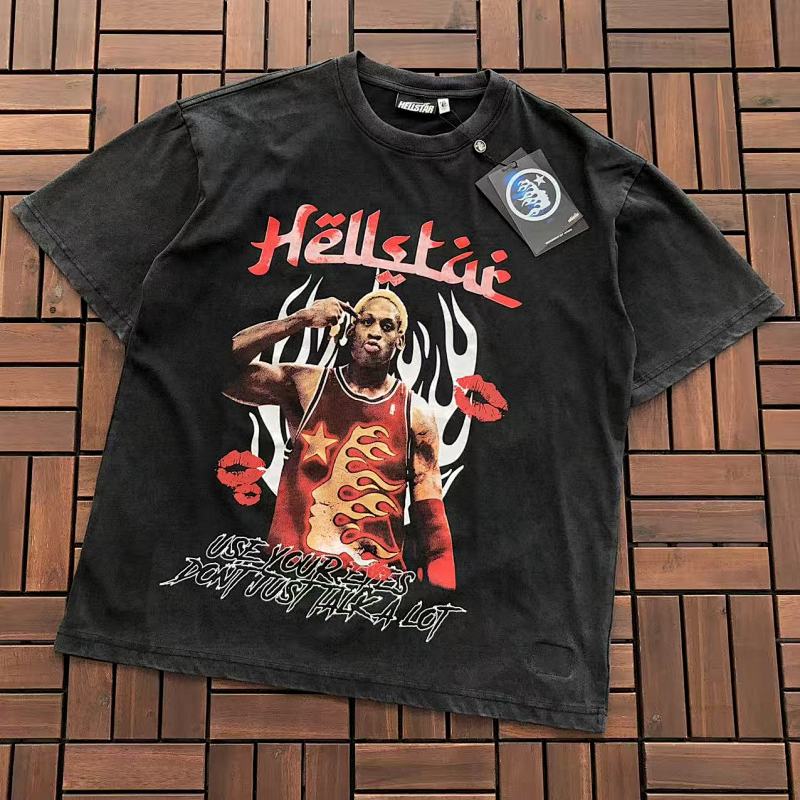 HELLSTAR T-SHIRT 77031758 (im 185CM 80KG iwear size M in the photo)