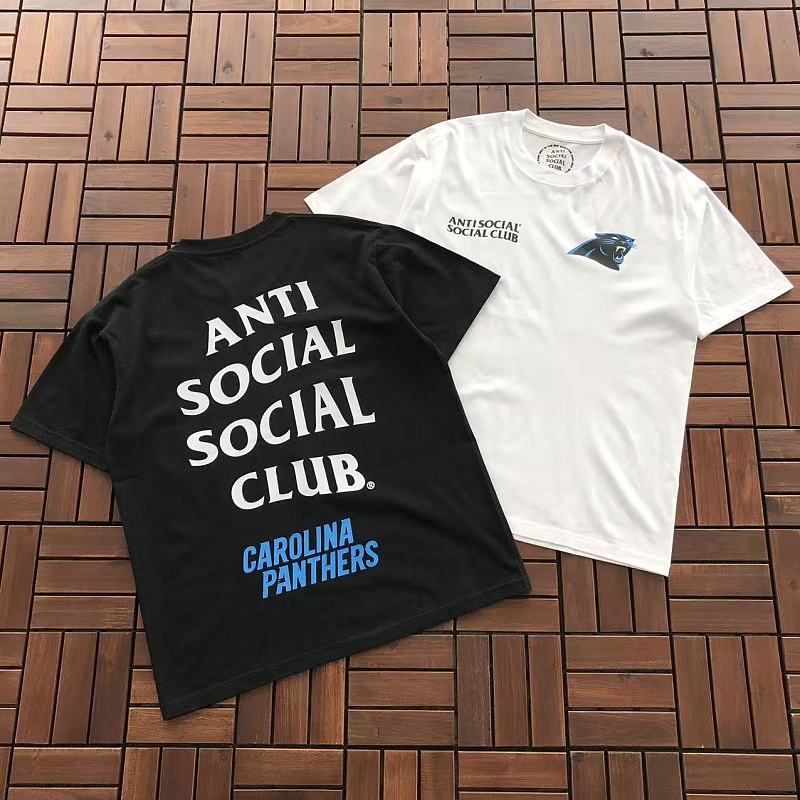 ANTI SOCIAL SOCIAL CLUB T-SHIRT 55041590 (im 185CM 70KG iwear size M in the photo)