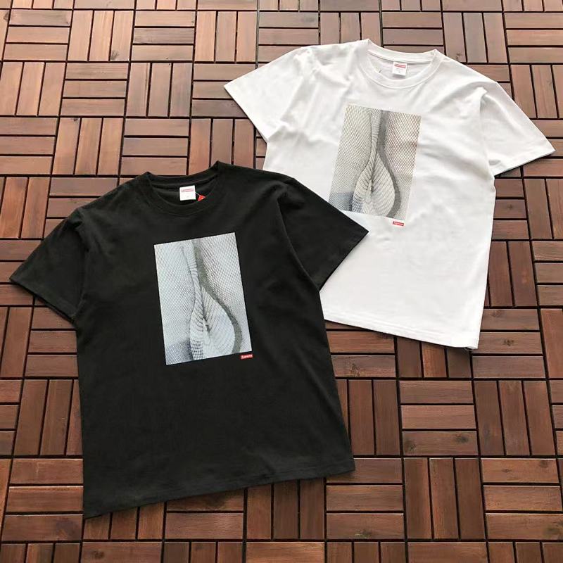 SUPREME T-SHIRT 55022679 (im 185CM 80KG iwear size M in the photo)
