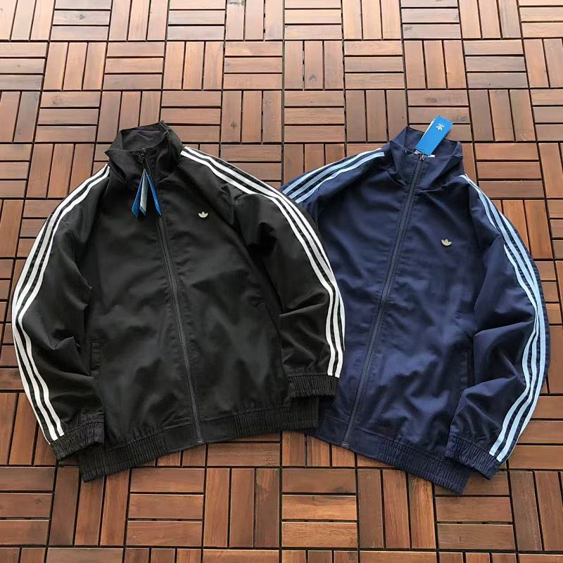 ADIDAS JACKET 88040999 (im 185CM 70KG iwear size L in the photo)