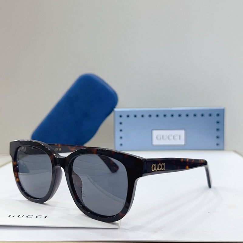 GUCCI SUNGLASSES 11122326