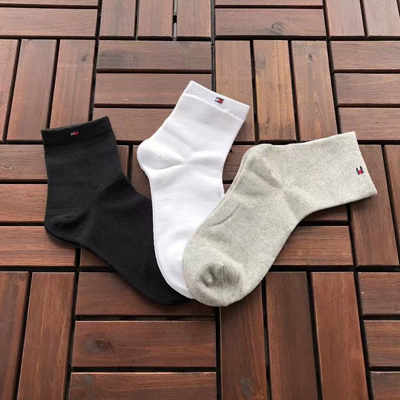 T 🔥🔥🔥 H🔥🔥🔥R SOCKS 22110304