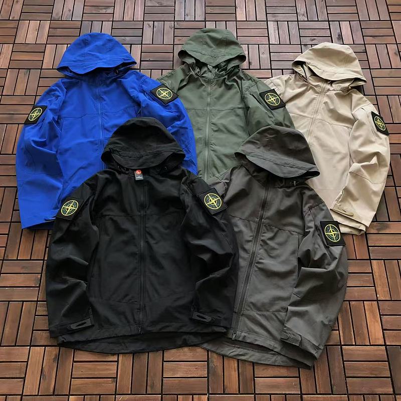 STONE ISLAND JACKET 44121519 (im 180CM 68KG iwear size L in the photo)
