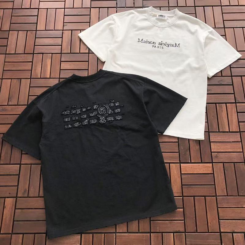 MAISON MARGIELA T-SHIRT 33122864 (im 180CM 68KG iwear size S in the photo)