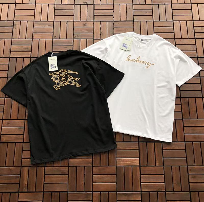 BURBERRY T-SHIRT 22120416 (im 184CM 80KG iwear size M in the photo)