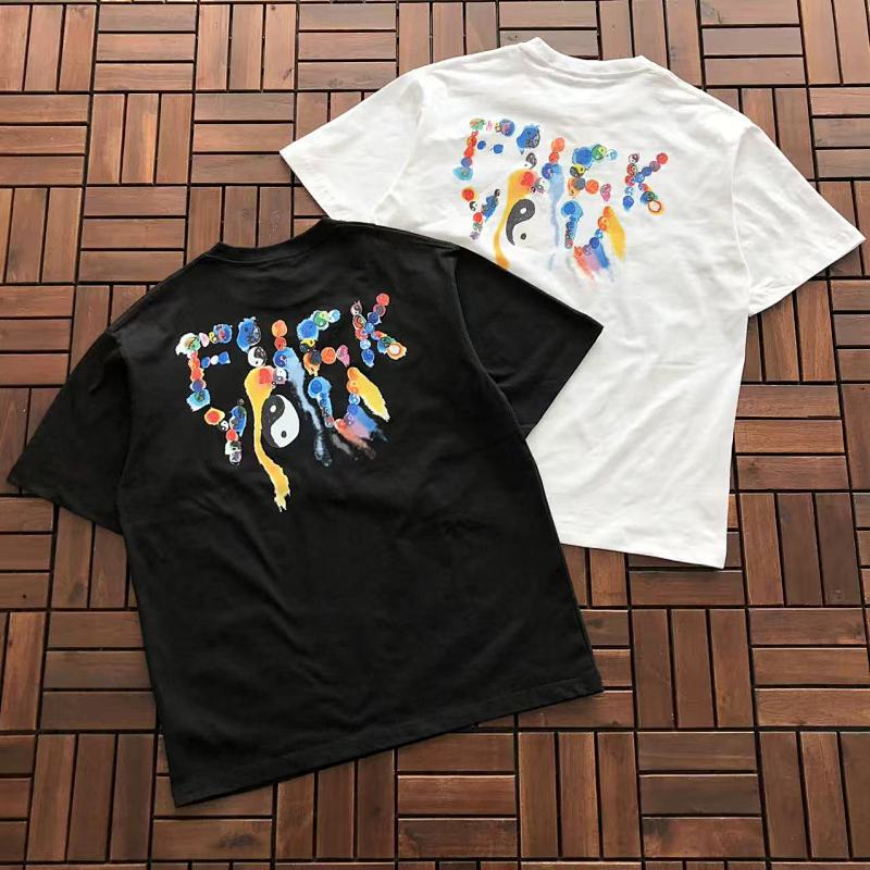 SUPREME T-SHIRT 11112113 (im 176CM 58KG iwear size L in the photo)