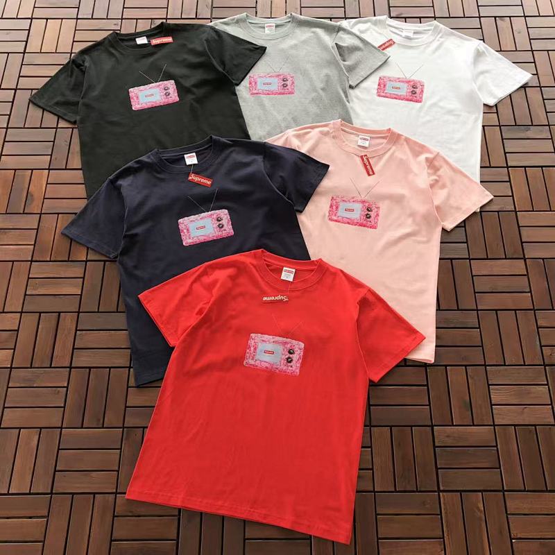 SUPREME T-SHIRT 55022762 (im 176CM 58KG iwear size M in the photo)