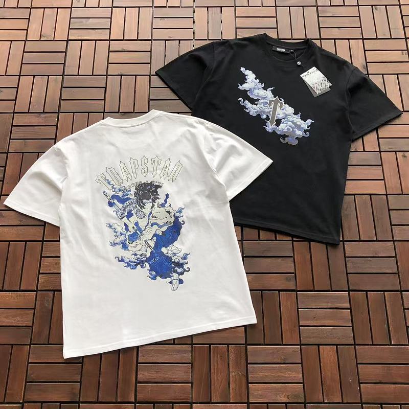 TRAPSTAR -T-SHIRT 77051725 (im 185CM 80KG iwear size M in the photo)