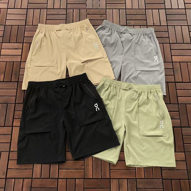 ON RUNNING SHORTS 66042825 (im 185CM 70KG iwear size 2XL in the photo)