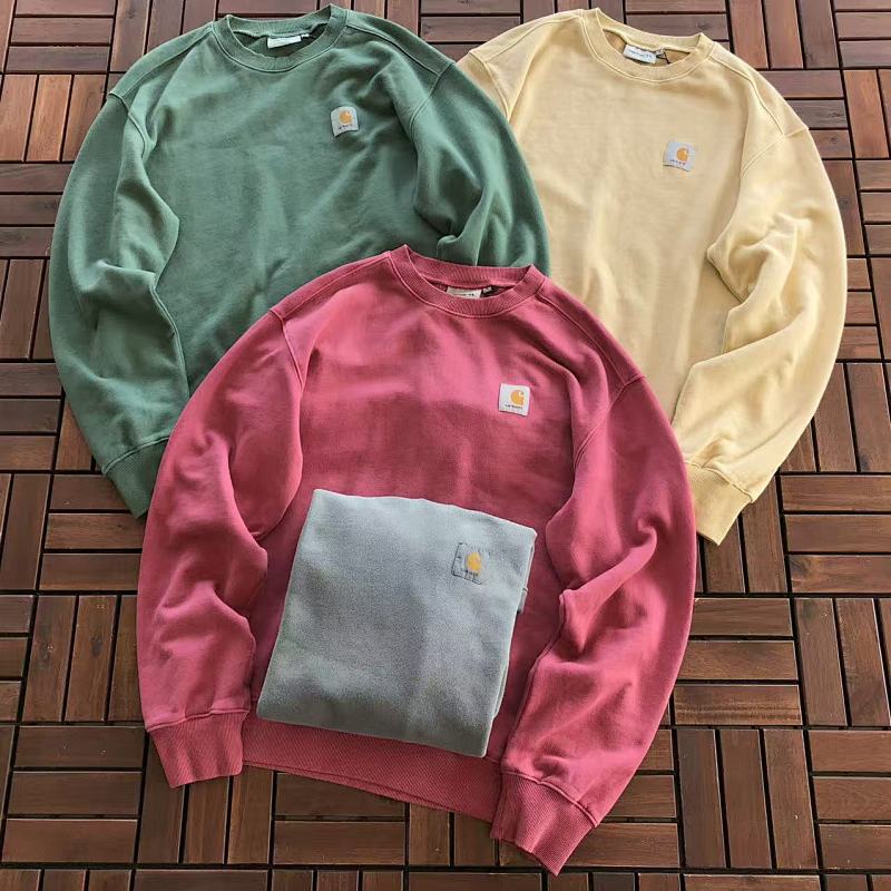 CARHARTT SWEATER 11110542(im 170CM 60KG iwear size S in the photo)