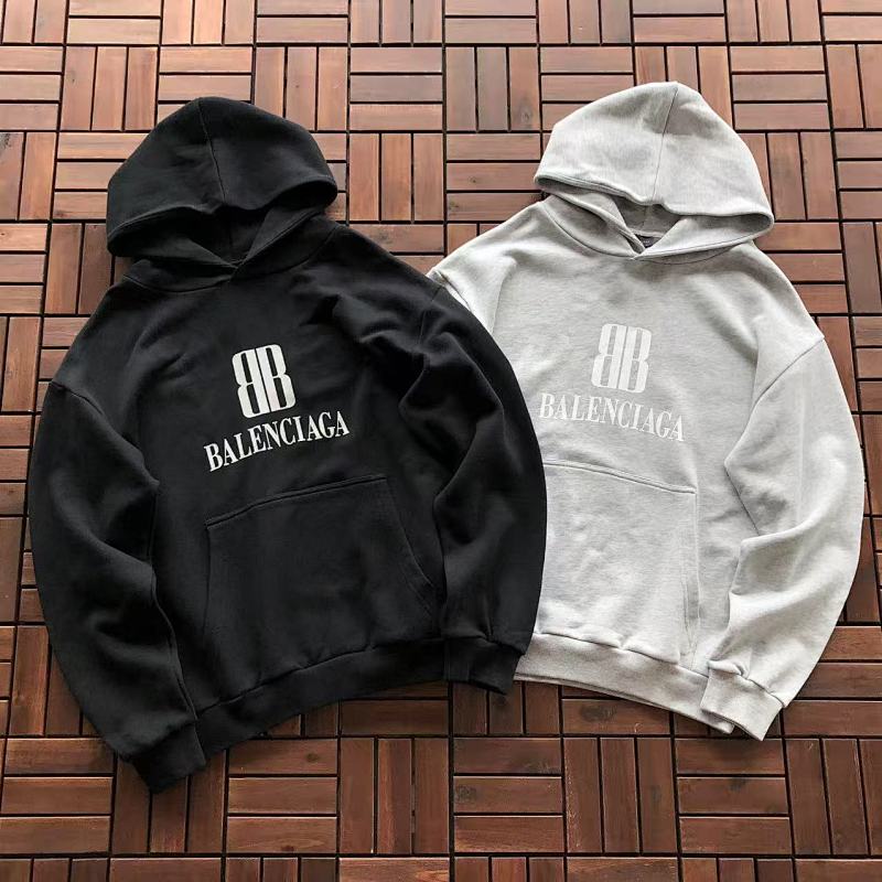 BALENCIAGA HOODIE 22111337 (im 185CM 80KG iwear size M in the photo)