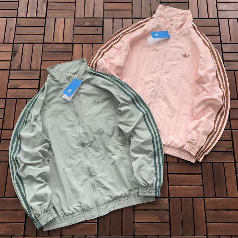 ADIDAS JACKET 88040917 (im 185CM 70KG iwear size M in the photo)