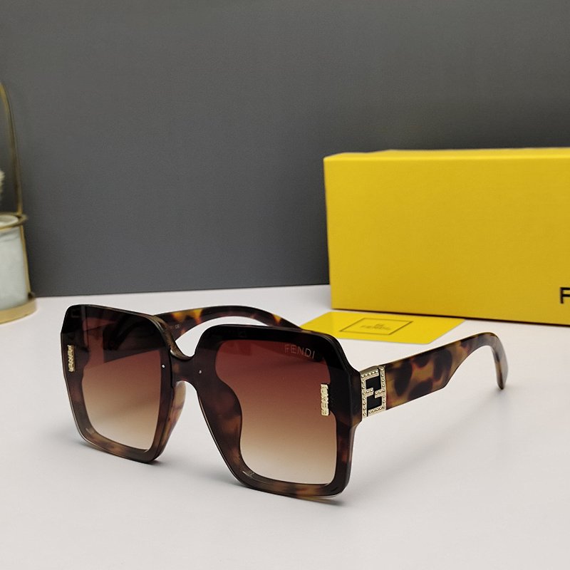 FENDI SUNGLASSES 55011438
