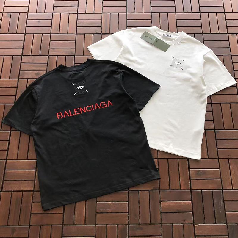 BALENCIAGA T-SHIRT 77060420 (im 185CM 70KG iwear size L in the photo)