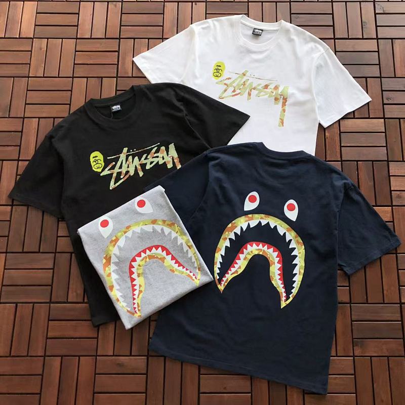 STUSSY &BAPE T-SHIRT 11101515 (im 176CM 58KG iwear size M in the photo)