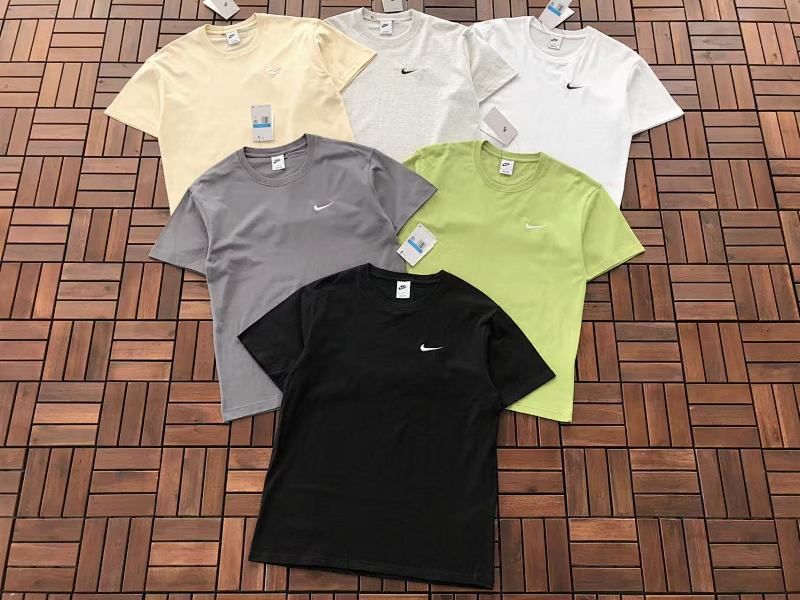🔥SALE🔥 NIKE T-SHIRT 88020102 (im 185CM 80KG iwear size M in the photo)