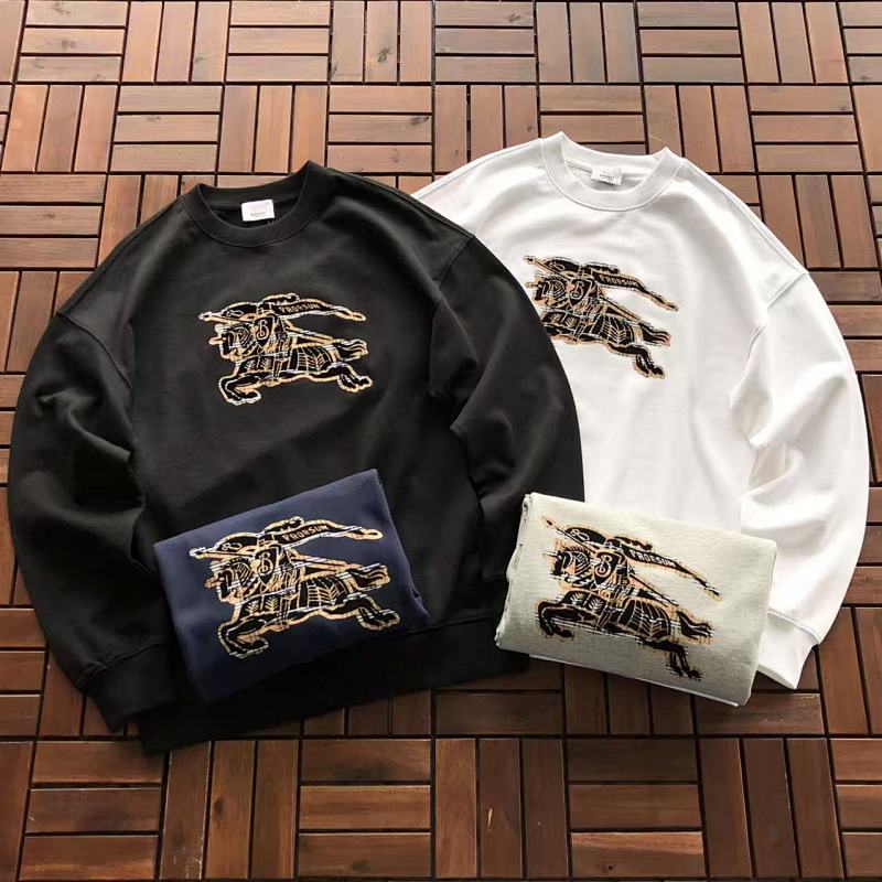 BURBERRY SWEATER 11111326 (im 176CM 58KG iwear size M in the photo)