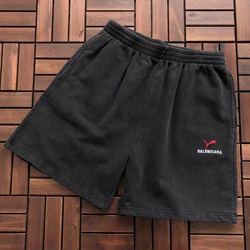 BALENCIAGA & PUMA SHORTS 55020145 (im 176CM 58KG iwear size M in the photo)