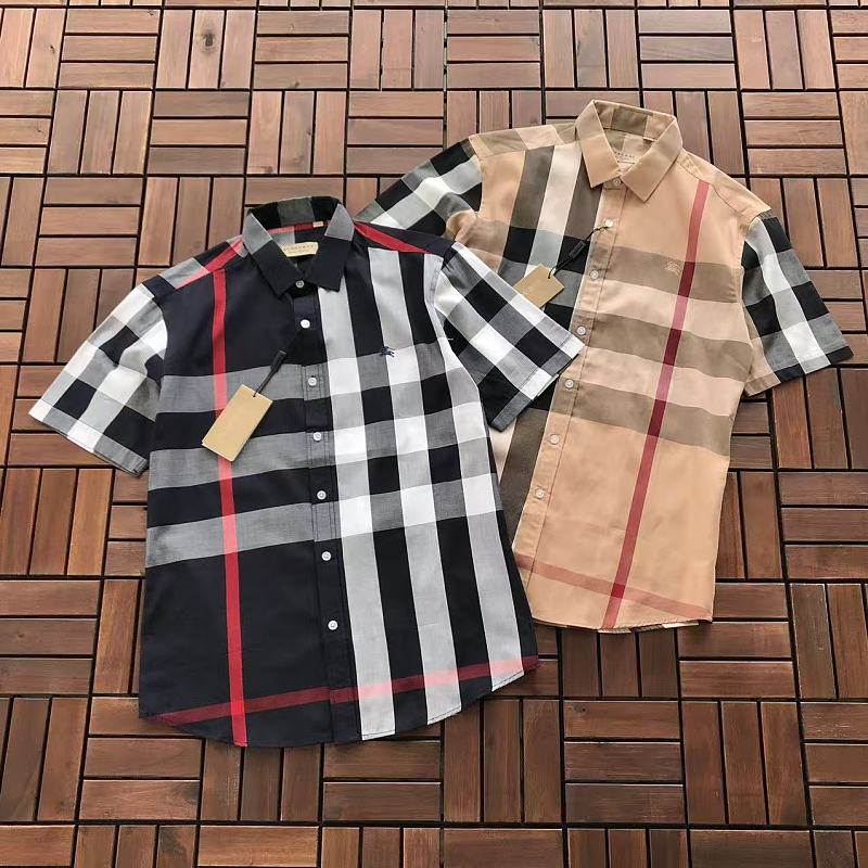 BURBERRY T-SHIRT SHIRT 55061351 (im 185CM 70KG iwear size L in the photo)