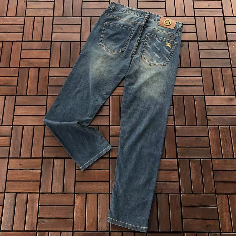 BURBERRY JEANS 66012301 (im 185CM 80KG iwear size 32 in the photo)