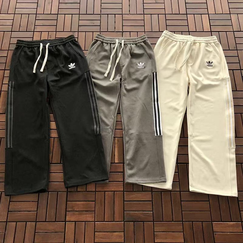 ADIDAS TROUSERS 66042052 (im 176CM 58KG iwear size L in the photo)